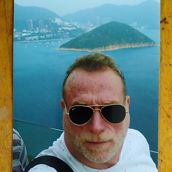 Posh Ambassador, Mel - Picture 2 of 12